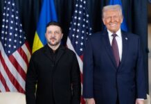 Трамп похвастался «бесконечными запасами оружия» и сравнил Зеленского с шоуменом и мистификатором