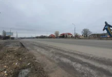 Розстріл цивільного біля аеропорту Херсона. Поліція шукає свідків