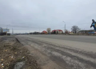 Розстріл цивільного біля аеропорту Херсона. Поліція шукає свідків