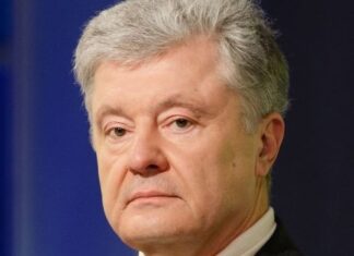 Порошенко в Верховном суде: Незаконные санкции препятствуют защите людей и предприятий от российских ракет и «Шахедов»