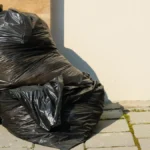 Жителі окупованої Херсонщини скаржаться на проблеми з вивозом сміття