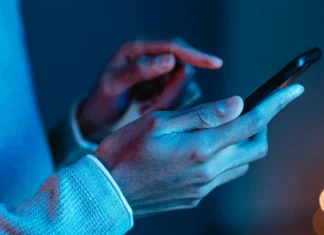 У яких випадках російські окупанти вимикають зв’язок на лівобережжі Херсонщини