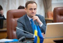 Кулеба обсудил с еврокомиссаром ЕС Лабиб защиту энергообъектов и обеспечение теплоснабжения в условиях атак