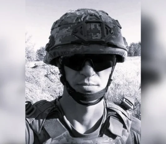 На Херсонщині попрощалися із загиблим військовим Олегом Клебаном