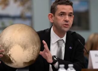 NASA хочет снова сделать Плутон девятой планетой Солнечной системы: мнения разделились