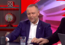 Президент Польши попал в курьезную ситуацию: у него выпал снюс во время прямого эфира (видео)