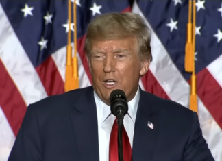 Семь ложных заявлений за час: в Иране обвинили Трампа во «лжи» относительно войны и Ормузского пролива