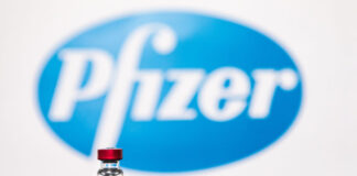 Польша и Румыния должны заплатить 2 млрд евро за неполученные вакцины от COVID-19: решение суда