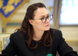 Кабмин решил не повышать тариф на электроэнергию: до 31 октября будет 4,32 грн за кВт-ч