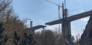 После угроз Трампа «вернуть Иран в каменный век» возле Тегерана разрушили самый высокий мост