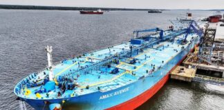 Один из главных экспортных хабов на западе России возобновил работу после ударов Украины