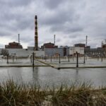 На оккупированной ЗАЭС снова блэкаут: работает на генераторах