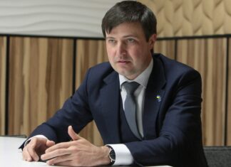 5 миллиардов евро помощи ЕС, влияние рапсовых пошлин, украденное зерно. Интервью с Тарасом Высоцким