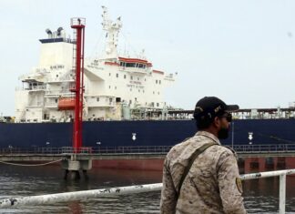 Nikkei: Импорт российской нефти в Индию удвоился и, вероятно, останется высоким в мае