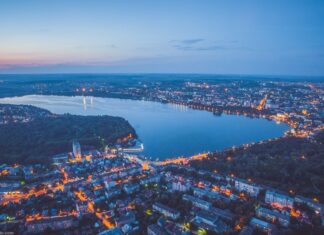 Украинцы массово скупают жилье в Тернопольской области
