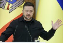 Зеленский ввел в действие санкции против 23 судов «теневого флота» РФ и анонсировал еще один пакет