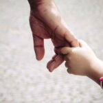 Разлучили с матерью и сестрами: Италия незаконно отдала на усыновление украинского ребенка