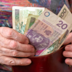 Как заставить чиновников заботиться о народе: польский рецепт может пригодиться в Украине