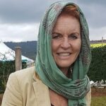 Найдена в Альпах: экс-супругу принца Эндрю заметили на дорогом курорте после 7 месяцев укрытия (фото)