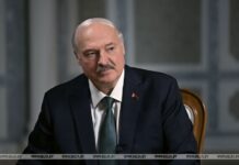 «Было бы приятно»: Лукашенко заявил о готовности встретиться с Трампом для «большой сделки»