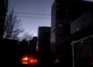 В оккупированном Донецке масштабный блэкаут: без света остались сотни тысяч людей