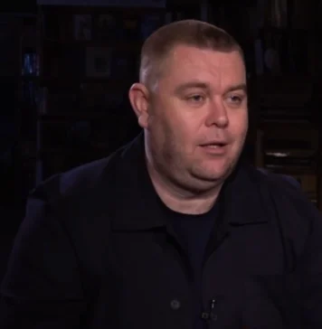 Російський військовий намагається удочерити дитину з інтернату на окупованій Херсонщині