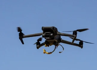 У МВА закликають обмежити рух у передмісті Херсона через посилення дронових атак