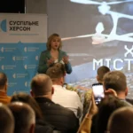 Прем’єра під вибухи: у Херсоні показали фільм про життя міста під атаками РФ