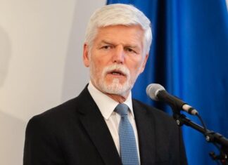 Президент Чехии поздравил Петера Мадьяра и его партию Tisza с победой на выборах в Венгрии