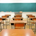 У Херсонській громаді тимчасово призупинять роботу понад 70 закладів освіти