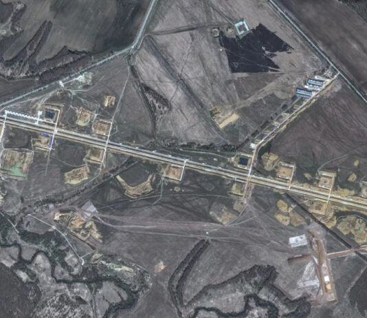 РФ построила базу для запуска реактивных дронов вблизи Украины: появились спутниковые снимки