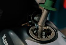 Дизельное топливо более 95 грн: какую цену на топливо установили АЗС 16 апреля