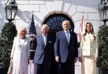 Дональд Трамп грубо нарушил протокол во время встречи с королем Чарльзом (фото, видео)