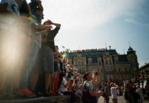 Сколько украинцев сегодня проживает в стране: демограф назвал статистику