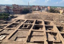 Недостающий фрагмент библейской истории: у Красного моря найдена статуя, связанная с Моисеем