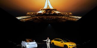 Миниатюрный электрокар и аналог Camry: Smart показал самую маленькую и самую большую модели (фото)