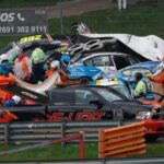 Зеленый ад: опытный гонщик погиб в масштабной аварии на гонке в Германии (видео)