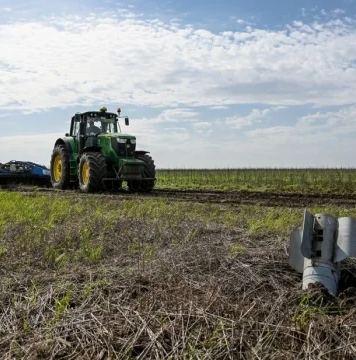 На Херсонщині стартує проєкт ООН із розмінування полів та підтримки фермерів