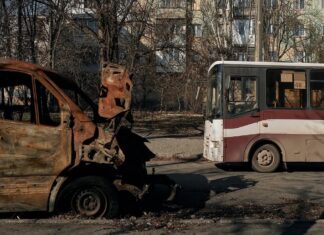 «Хочу бути з цим містом у його найважчі часи», – бойова медикиня поділилася враженнями від відвідування Херсона