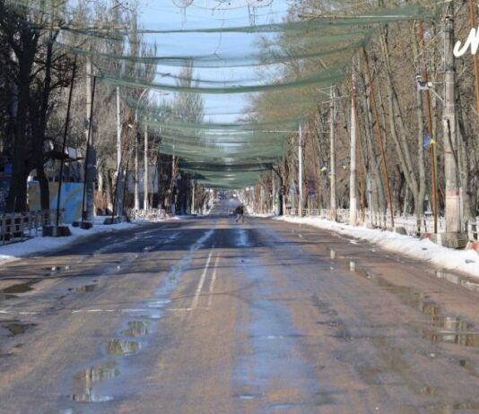 Підприєцець, який мав постачати антидронові сітки Херсонській ОДА, закрив ФОП