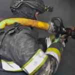 У селищі на Херсонщині під час гасіння пожежі рятувальники виявили тіло чоловіка