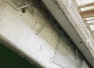 Війська РФ атакували Херсон безпілотником “Молнія”. ВІДЕО