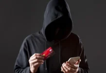 Жителі Херсонщини втратили 140 тисяч гривень через шахраїв