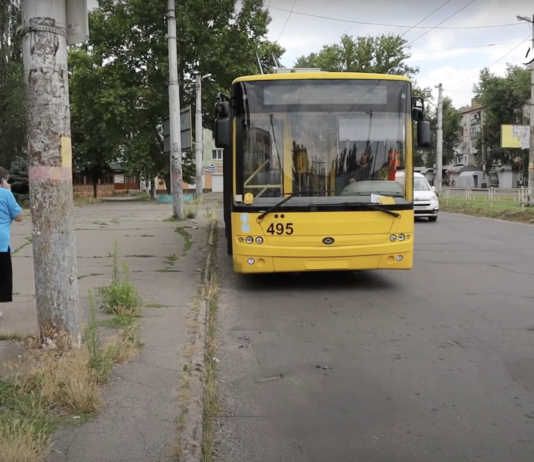 У Херсоні тимчасово не працюватимуть два тролейбусних маршрути