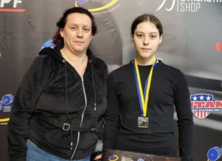 Херсонська спортсменка здобула «срібло» на чемпіонаті України з пауерліфтингу