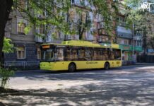 У Херсоні тимчасово не працюють два тролейбусні маршрути