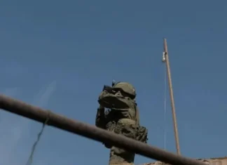 Російські війська намагаються зайняти вигідніші позиції для обстрілів Херсона та правобережжя