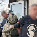 «Ходить і дебоширить»: у жителя Херсонщини поліціянти виявили гранати