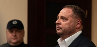 «Не выполнил профессиональные требования»: Ермаку могут приостановить лицензию на адвокатскую деятельность