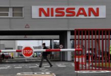Японский автопром ограничивает бизнес за рубежом: Nissan урежет штат, Honda заморозила проект